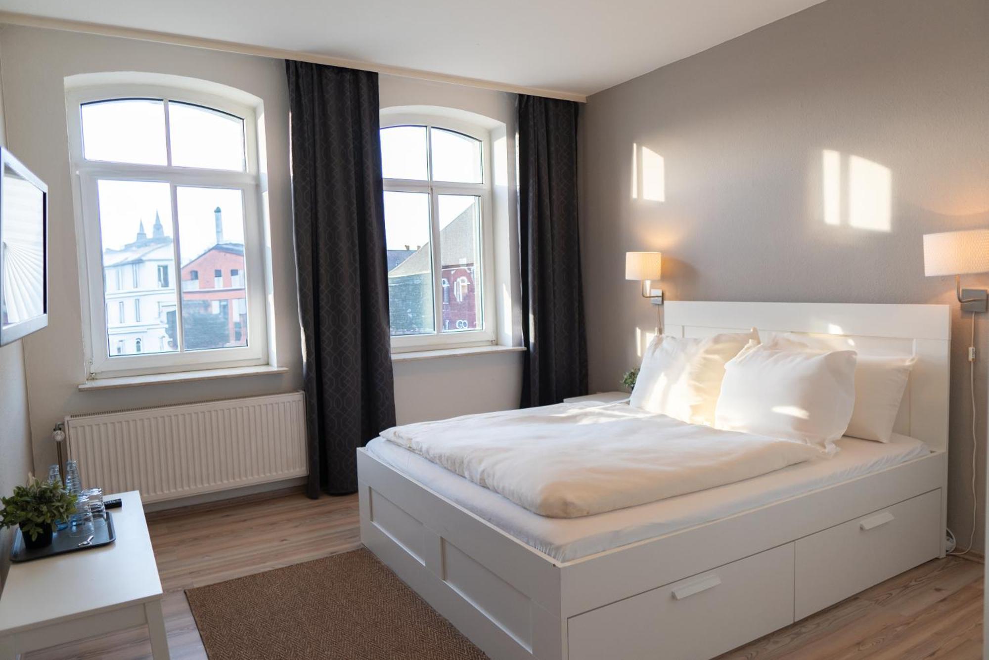 Apartment Hotel Lindeneck Erfurt Buitenkant foto